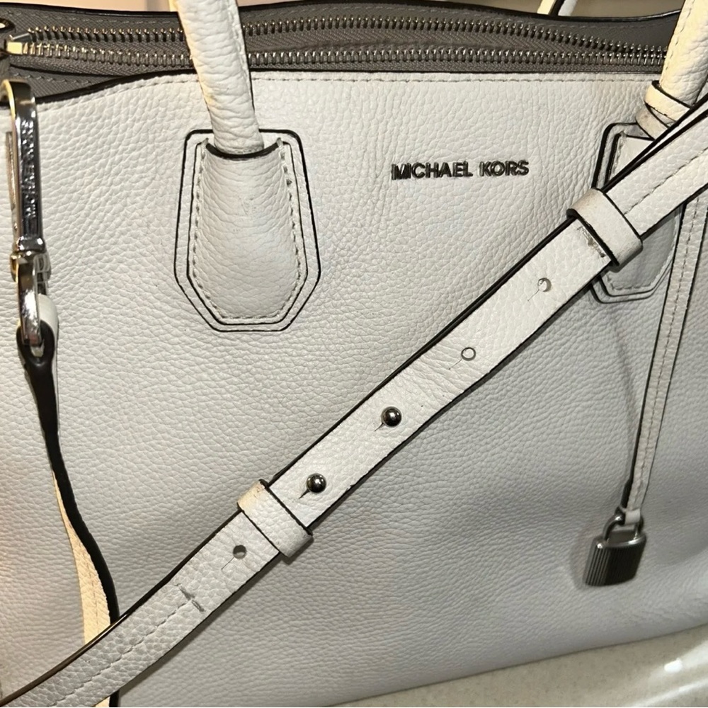 MICHAEL KORS MERCER MESSENGER SMALL CROSSBODY SATCHEL BAG MK CREAM LEATHER